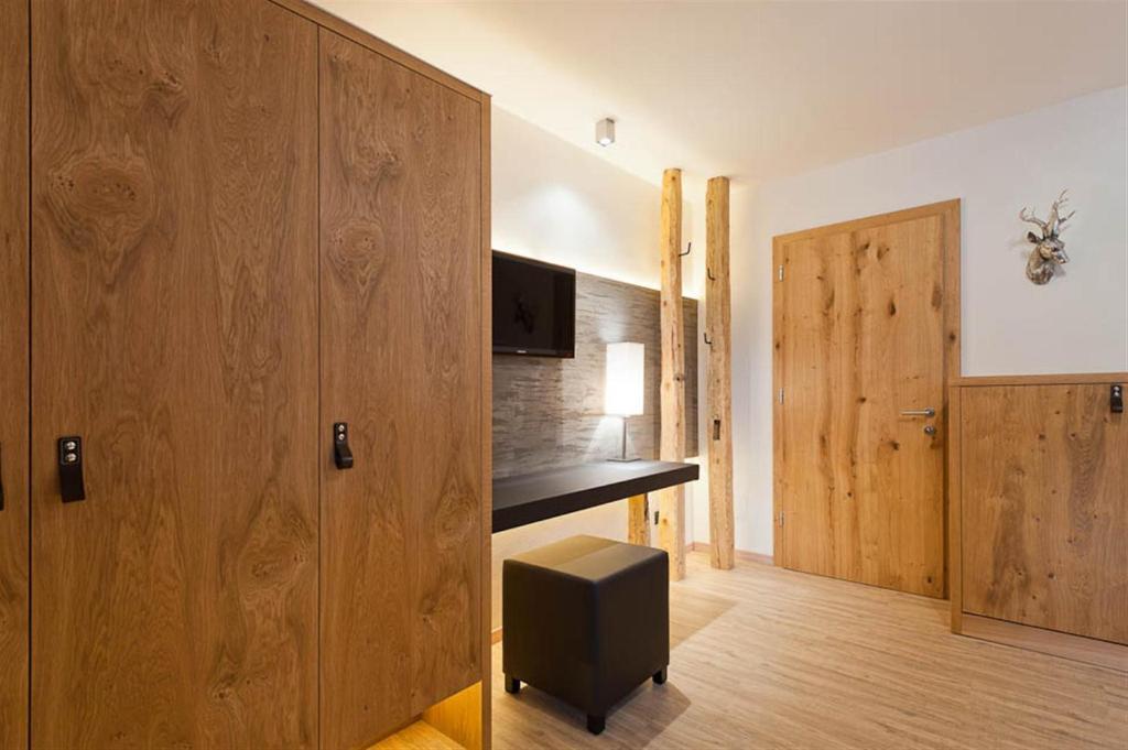 Burgus - Design Suites & Apartments Burgeis Pokój zdjęcie